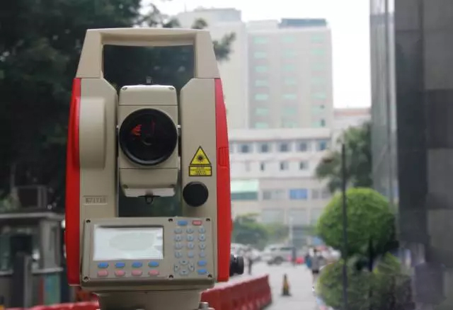 全站儀常見(jiàn)的問(wèn)題及解決方法，沒(méi)有什么能阻擋測(cè)繪的腳步